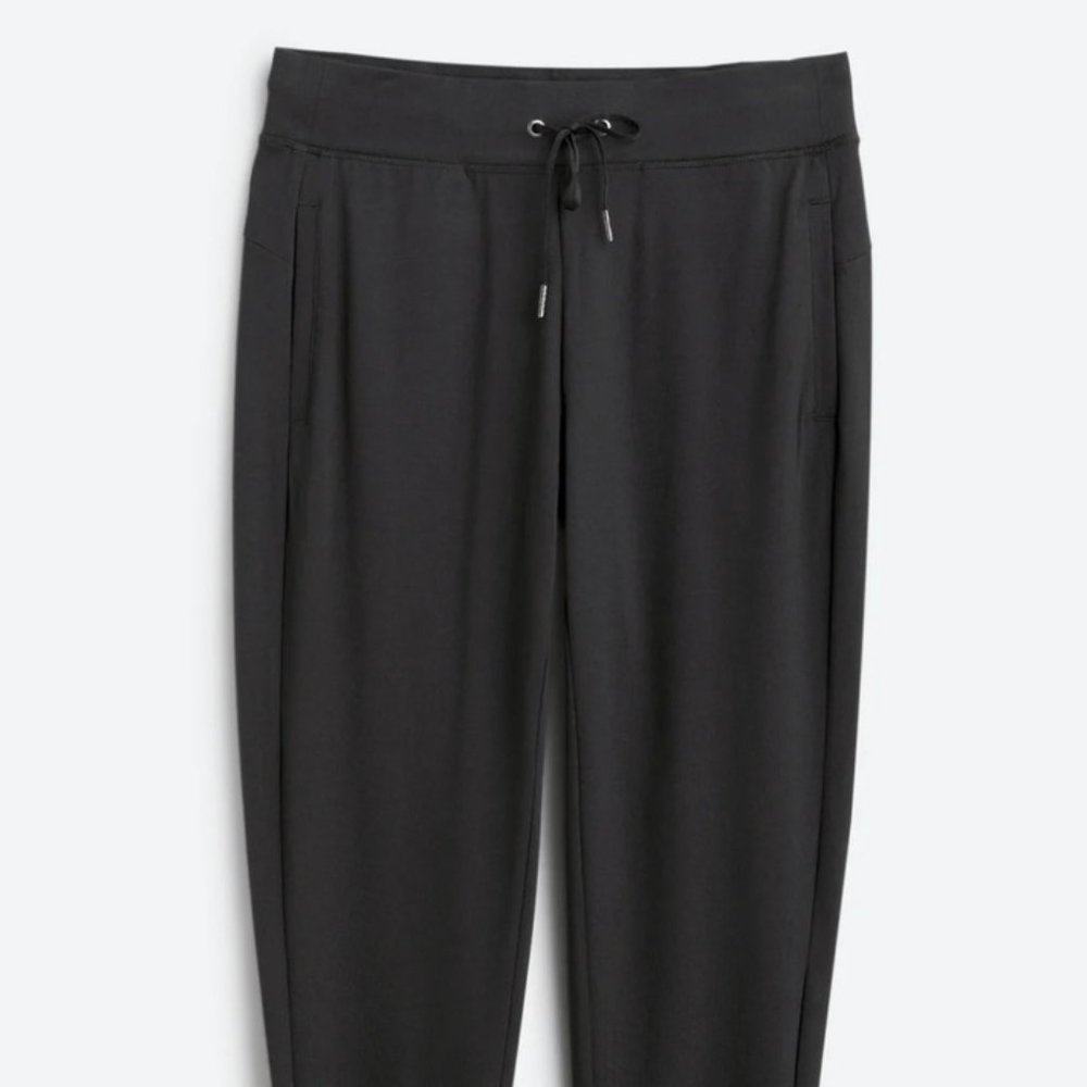 GAIAM Aurielle Knit Traveler Jogger
